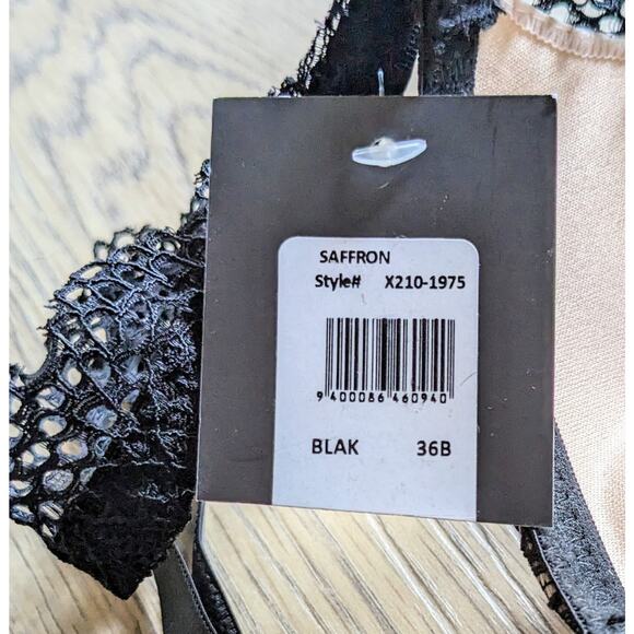 Fredrick's of Hollywood Saffron Push Up Bra Padded Molded Black Lace Size 36B - Picture 10 of 11